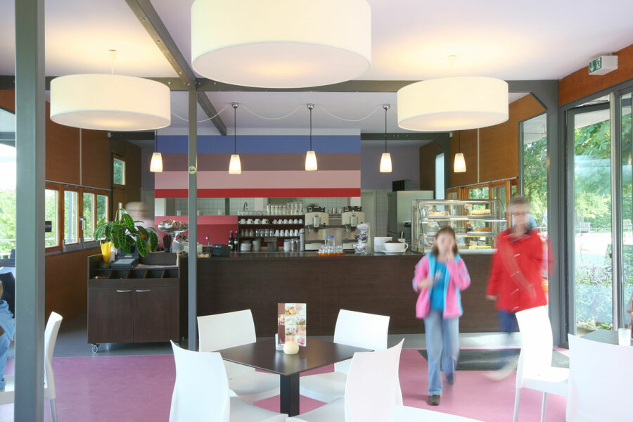 Café in den Gärten der Welt